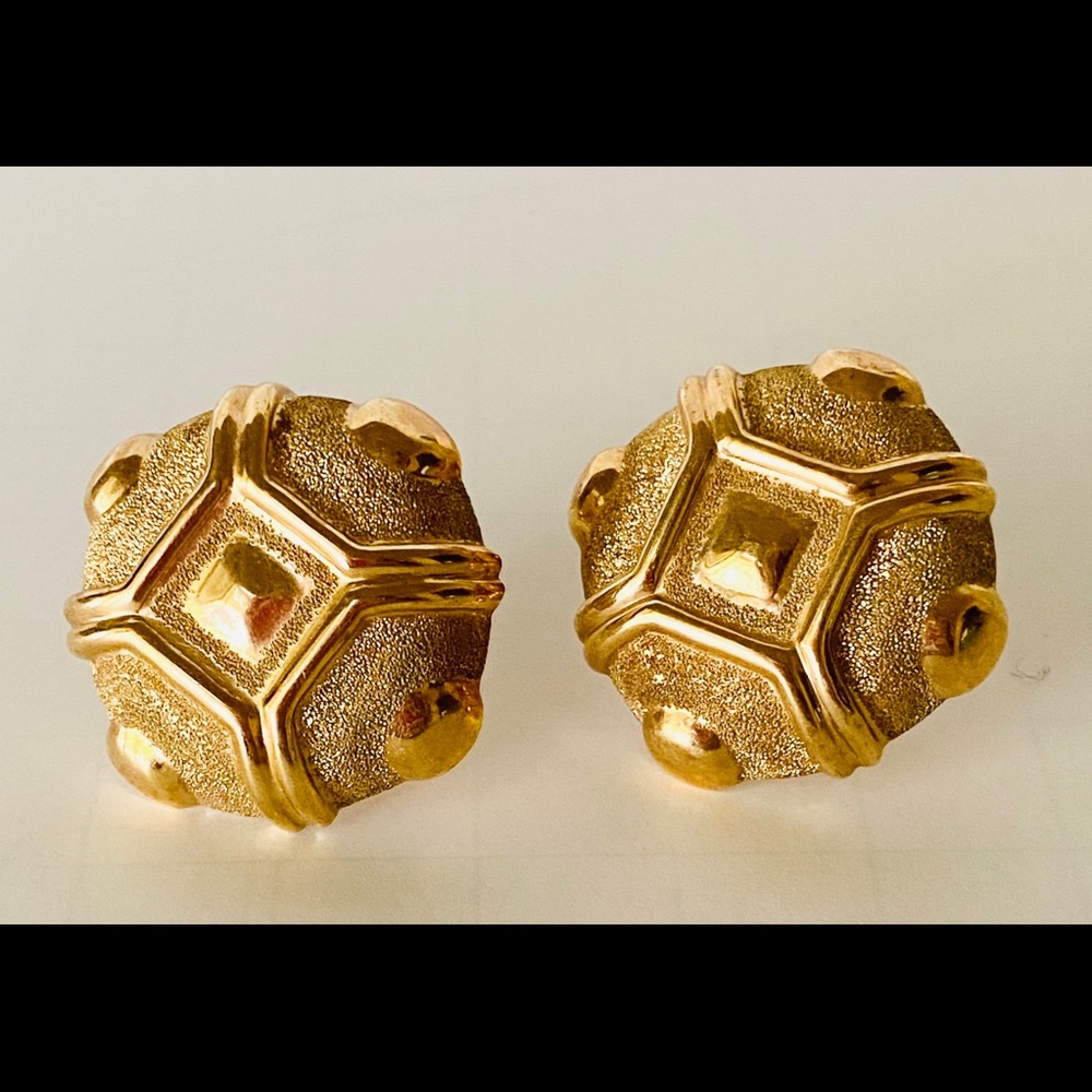 14k Gold Earrings - Button Pierced